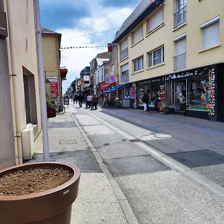 Apartmán A - 100m De La